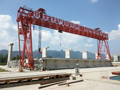 四川鐵路提梁機